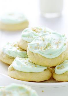 
                    
                        simple sugar cookies with buttercream ~ iambaker.net
                    
                