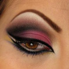 
                    
                        Eye Makeup Tips to Make You Perfect: Beautiful Good Makeup Tips For Brown Eyes With Eye Makeup For Brown Eyes ~ mybeautynail.com Fashion Inspiration
                    
                