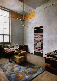 intérieur : bureau de Walter Gropius, Bauhaus de Weimar, 1924