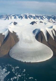 
                    
                        Elephant Foot Glacier - Greenland
                    
                