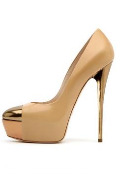 
                    
                        Casadei
                    
                