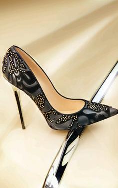 
                    
                        Jimmy Choo Anouk Pump
                    
                