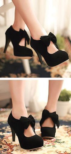 
                    
                        Adorable bow heels ♥
                    
                