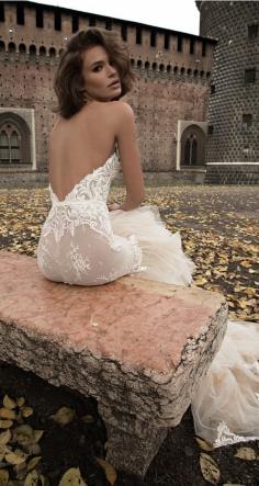 
                    
                        Liz Martinez Bridal Collection - Milan 2015
                    
                