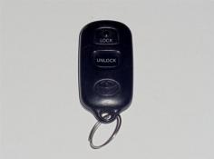 
                    
                        Toyota Keyless Entry Remote Fob Transmitter Alarm 3 Button HYQ12BAN #Toyota
                    
                