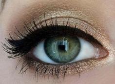 Ideas for Prom Makeup (makeup geek)--Prom makeup? I was thinking about doing this for work tomorrow lol! #eyemakeup #makeup #beauty