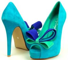 
                    
                        turquoise pumps
                    
                