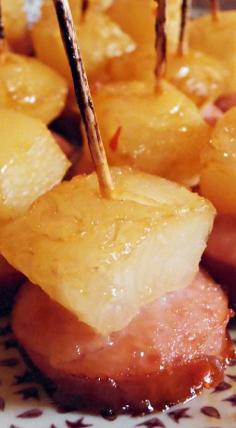 
                    
                        Glazed Kielbasa Pineapple Bites (its sometimes hard to find an appetizer without cheese in it!)
                    
                