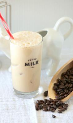 
                    
                        This is the perfect breakfast or snack recipe! Vanilla Cappuccino Protein Smoothie - Low Calorie, Low Fat Healthy Recipe #AussieStyle #ad
                    
                