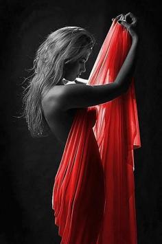 Suzy Grange - Google+ - Red color is always beautiful