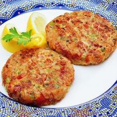 Easy Salmon Cakes #Recipe