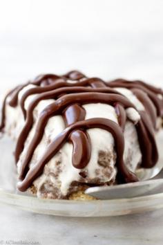 
                    
                        Would you believe this decadent  Nutella Banana Cream Pie is gluten free and paleo-friendly!?
                    
                
