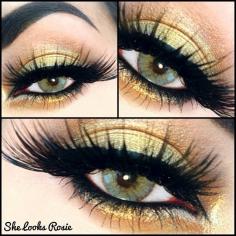 Gold eyeshadow look