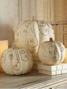 Jeweled pumpkins for Thanksgiving decor! Can use pink jewels for Breast Cancer Awareness.  Halloween Decor, Pumpkins, Fall Decor