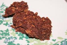 
                    
                        Frozen Chocolate Oatmeal Cookies - Delicious, easy, and fun Frozen Chocolate Oatmeal Cookies for only 1 weight watchers pointsplus and 70 calories. Full of healthy ingredients - oats, flax seeds, chia seeds, dark chocolate, and bananas; 1 Weight Watchers pointsplus and only 70 calories
                    
                