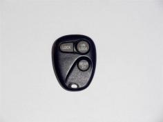 
                    
                        Genuine GM Keyless Entry Remote Fob Transmitter 3 Buttons 16245100-29 AB01502T #GMChevroletGMC
                    
                