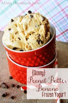 Skinny Peanut Butter Banana Frozen Yogurt - No need for an ice cream machine. Just bananas, PB, milk, Greek yogurt, and chocolate chips