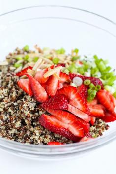 
                    
                        StrawbeStrawberry and Quinoa Salad with Toasted Almonds…A fresh summer side dish! 149 calories and 4 Weight Watchers PP | cookincanuck.com #vegan #glutenfree
                    
                