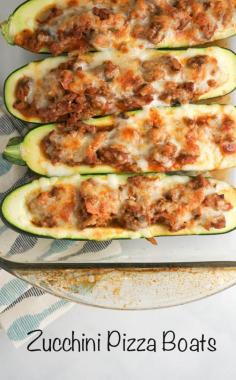 
                    
                        Low carb zucchini and ground turkey boats for under 250 calories and only 5 Weight Watchers PointsPlus
                    
                