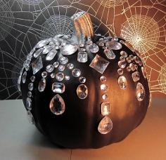 Glam Fall or Halloween Decoration- gilding the pumpkin?