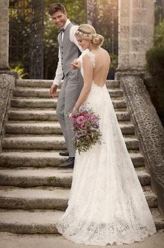 
                    
                        A beautiful lace wedding dress by Essense of Australia, Fall 2015
                    
                