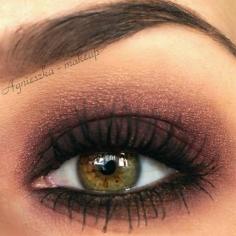 Bronzed smoky eye. #makeup #eyeshadow