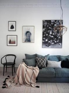 
                    
                        Dark blue-grey with blush. Black Thonet chair adds strength and grounds the space. www.theresidentss...
                    
                