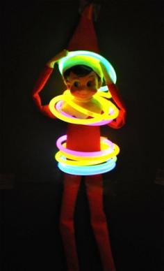 Elf on the Shelf QUICK & EASY Ideas that take Under 5 mins! Glow Bracelets. #elfontheshelf #elfonashelf #elf #Christmas #ideas