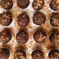 
                    
                        Healthy Snack: Raw Mexican Hot Chocolate Energy Bites - mindbodygreen.com
                    
                