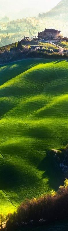 House on a hill near Volterra in verdant Tuscany, Italy • photo: Boguslaw Strempel on 500px.......stunning nature..:)