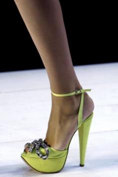 Giambattista Valli Green High Heel Platform Sandal #Shoes #Jewels