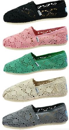 Crochet TOMS.