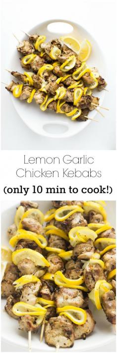 
                    
                        Quick and healthy chicken dinner that takes only 10 minutes to cook with pantry staple ingredients | littlebroken.com Katya | Little Broken
                    
                
