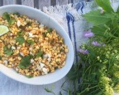 
                    
                        Mexican Street Corn Salad / Mom's Kitchen Handbook
                    
                