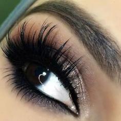 .Beautiful eye makeup