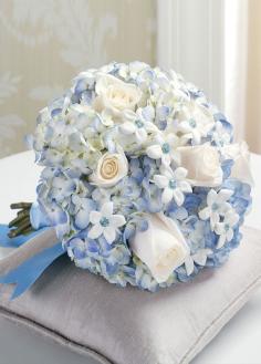 
                    
                        9.  Stephanotis This small white flower is beautiful as an accent bloom, but works equally as beautifully en masse on its own. #SummerFlowers #WeddingDecorations #Bouquets
                    
                