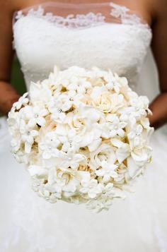 
                    
                        The touch of crystal throat pins in each stephanotis flower creates a beautiful bouquet that stands out. Wedding Decorations, White Wedding Flowers, Bouquet
                    
                