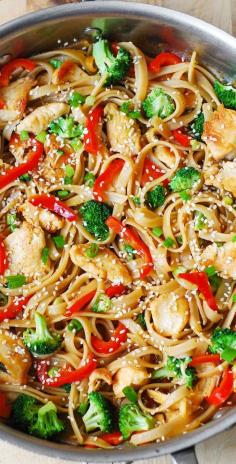 
                    
                        Asian Sesame Chicken & Noodles in a homemade Asian sauce – delish and easy-to-make! Thinly sliced bell peppers, blanched broccoli, grilled or seared chicken, toasted sesame seeds - YUM!
                    
                