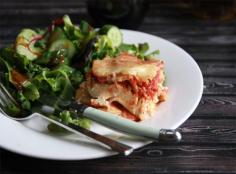 
                    
                        Slowcooker Ravioli Lasagne: five ingredients, five minutes of prep and switch on the slowcooker for an awesome dinner.
                    
                