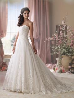 
                    
                        DAVID TUTERA FOR MON CHERI
                    
                