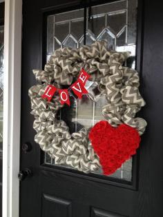 Decorating the Ville: Chevron Burlap Valentine's Day Wreath @Lauren Davison Kolster you me and crafting Wednesday afternoon