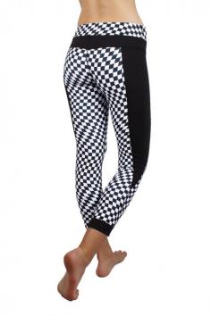 
                    
                        Bo #Leggings in Move #Pattern, ankle cuff design.
                    
                