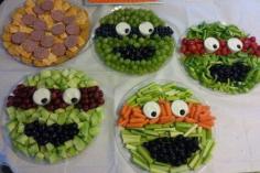 Perfect for those Ninja Turtle fans! Great way to get the kids to eat vegetable   Teenage Mutant Ninja Turtles Fruit and Veggie Platters Found on Pinterest.com  ╔═══════════ ೋღ ღೋ ═════════╗ LIKE SHARE COMMENT FOLLOW FRIEND ME ╚═════════════ ೋღ ღೋ ═══════╝  ┊　┊　┊　☆ Follow me ---> www.facebook.com/theresa.lancaster-zink