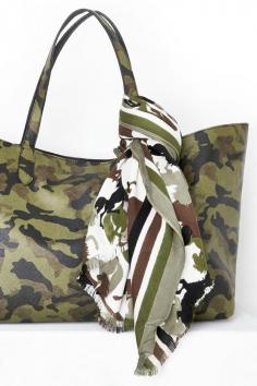 
                    
                        Camo tote bag with a chic horse print scarf
                    
                