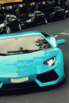 
                    
                        Showstopper! Gorgeous Turqoise #Lamborghini Aventador! See more &#39;pintastic&#39; cool car pics this by clicking on the pic and signing up to carhoots today!
                    
                