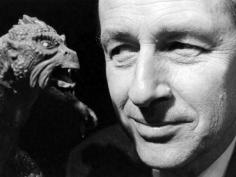 
                    
                        Ray Harryhausen and my favorite creature out of all of his collection ! The " YMIR " from 20 Million Miles to earth. ( 1957 )
                    
                