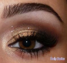 smokey eye with gold eyeshadow. UCF eye makeup!