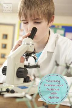 Teaching homeschool science with Netflix - don't miss the {free} graphic organizer!