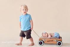TG PHOTOGRAPHY: Posing Newborn Babies With Siblings | Tulsa Newborn Photographer  With cat truck