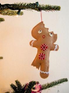 DIY Christmas Crafts : DIY pattern for a half eaten gingerbread man